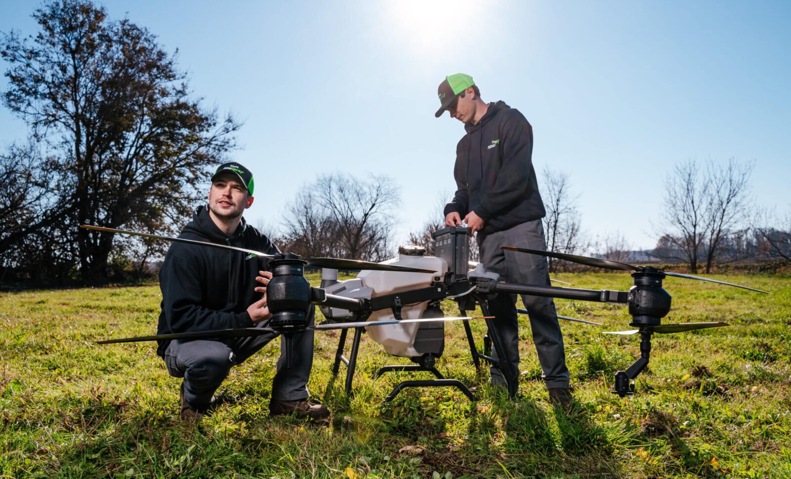 Exploring the Advanced Technology of AcuSpray Drones